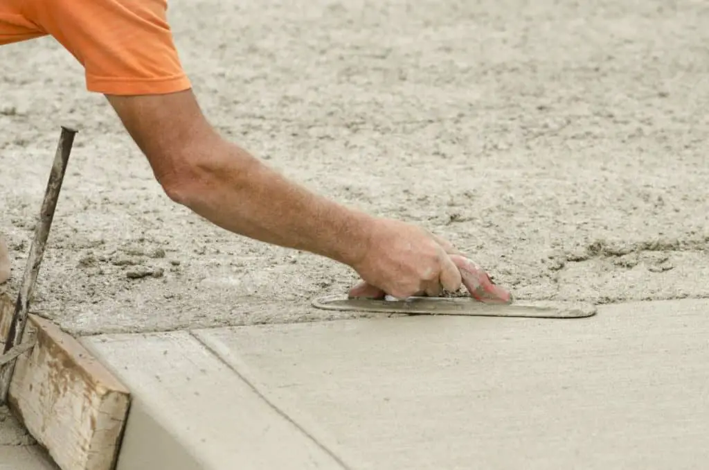 A concrete sidewalk with the perfect thickness