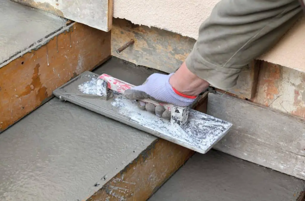 Using wooden forms to make concrete steps