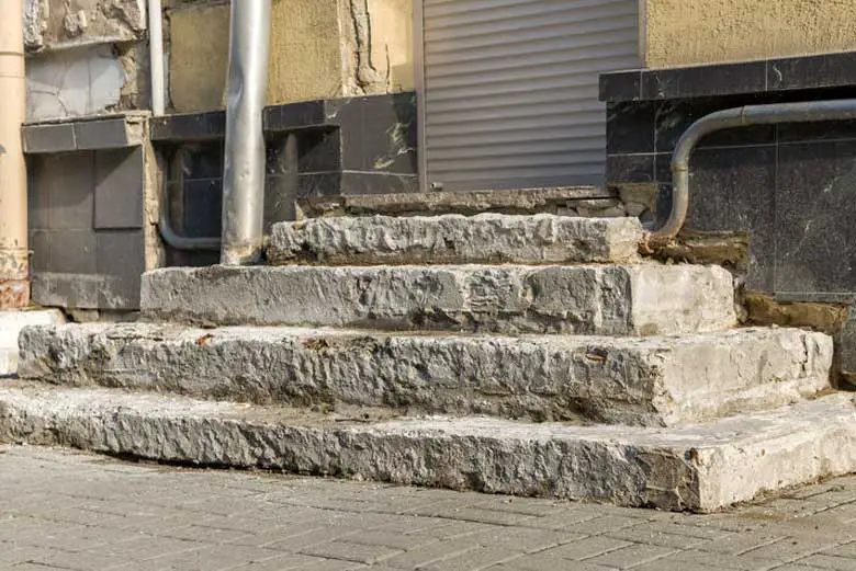 Old concrete steps that needs to be removed