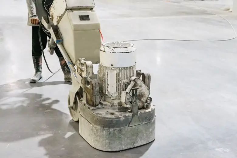 Polishing concrete floor